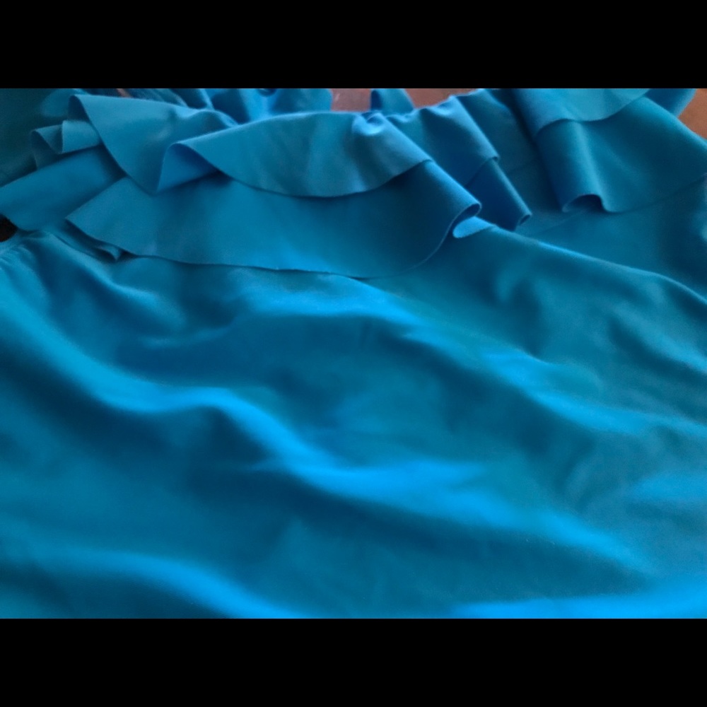 VM Swimsuit - Picture 4 of 6